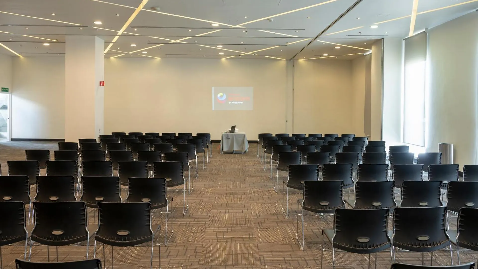 Ramada Encore By Wyndham Puebla Hotel