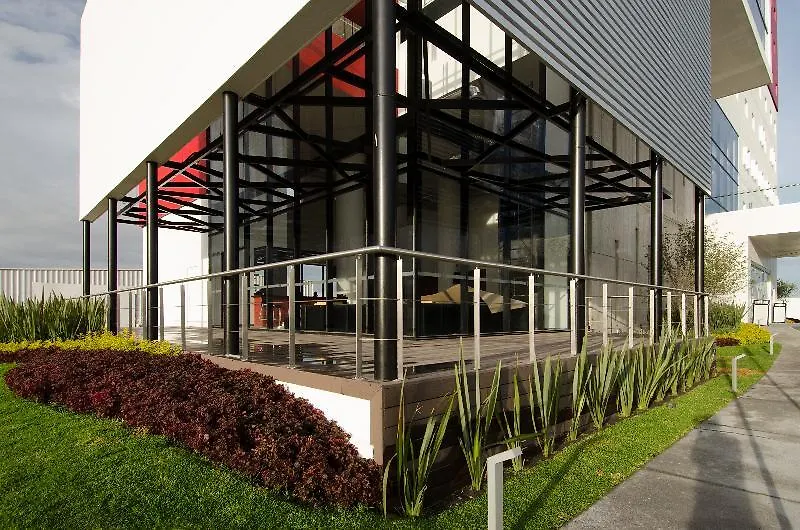 Ramada Encore By Wyndham Puebla Hotel