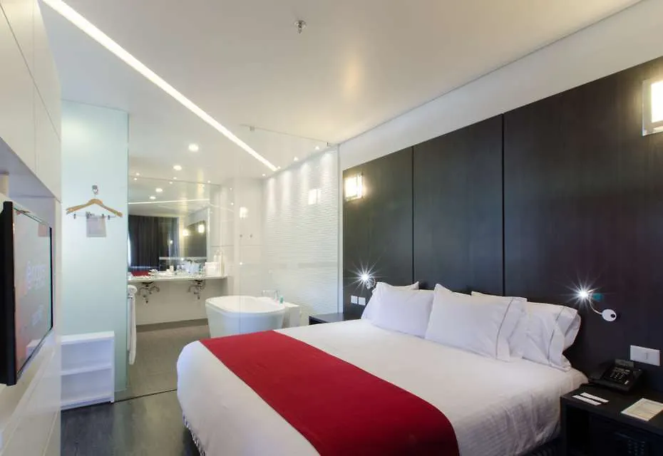 Ramada Encore By Wyndham Puebla Hotel