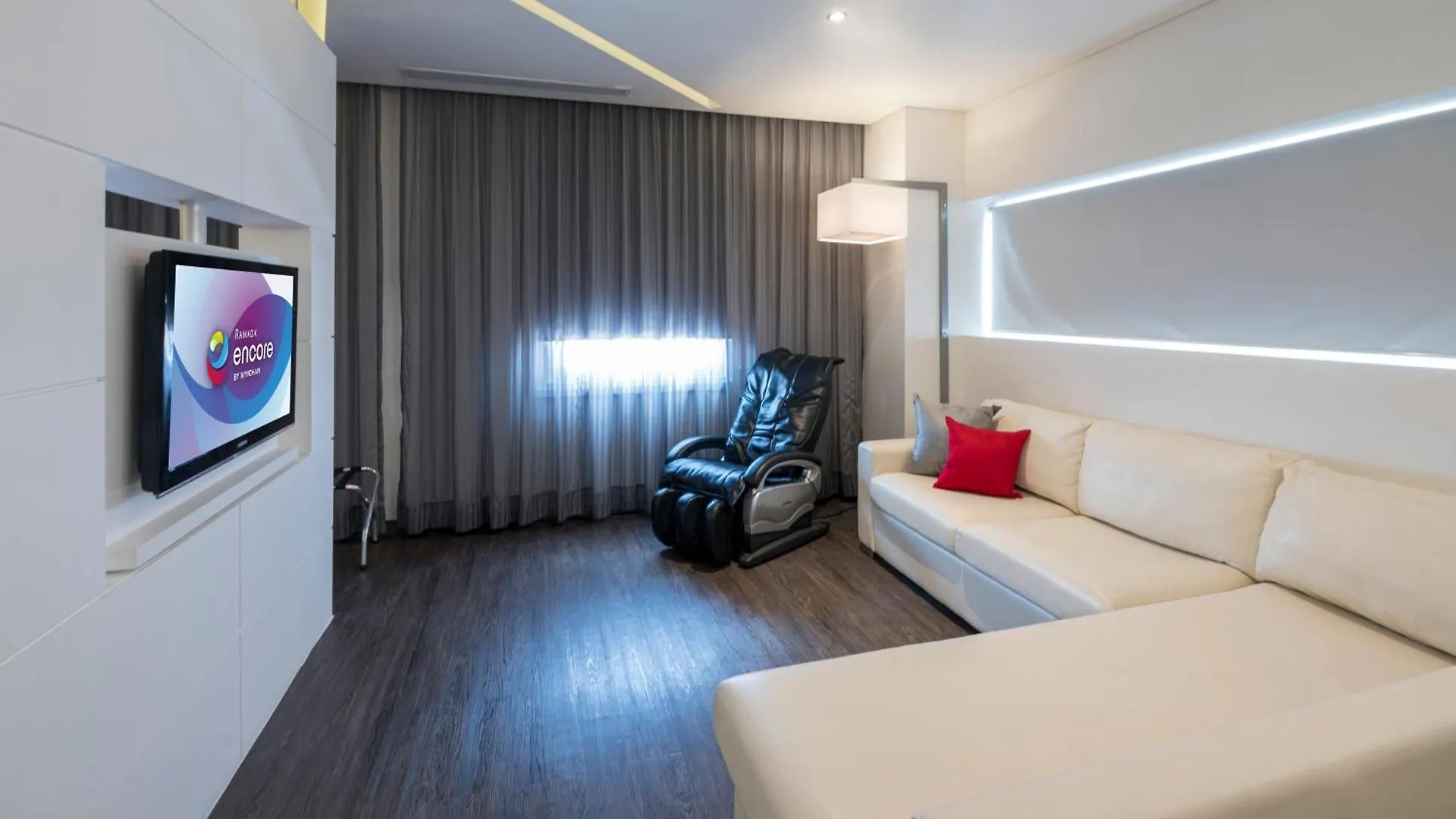 Ramada Encore By Wyndham Puebla de Zaragoza Hotel